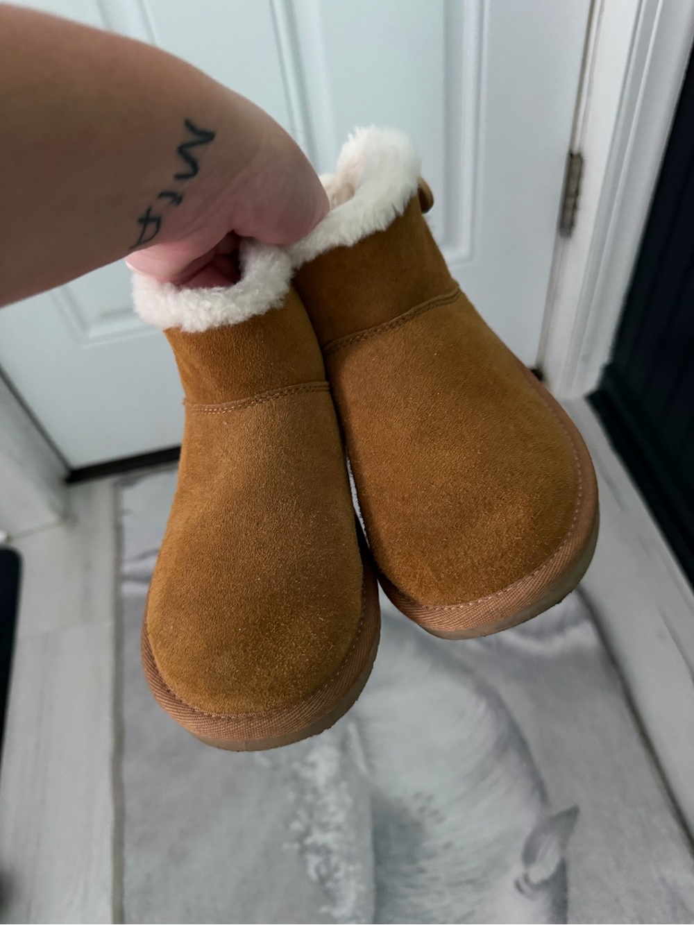 Chestnut Koolaburra by Ugg